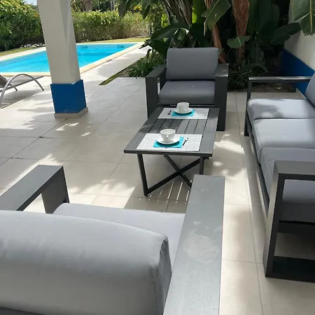 Apartment Beautiful 2 Bedroom Self Catering With Private Pool And Garden In The Encosta Do In Quinta Do