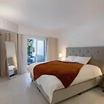 Beautiful 2 Bedroom Self Catering With Private Pool And Garden In The Encosta Do In Quinta Do Lägenhet Quinta do Lago
