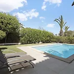 Beautiful 2 Bedroom Self Catering With Private Pool And Garden In The Encosta Do In Quinta Do