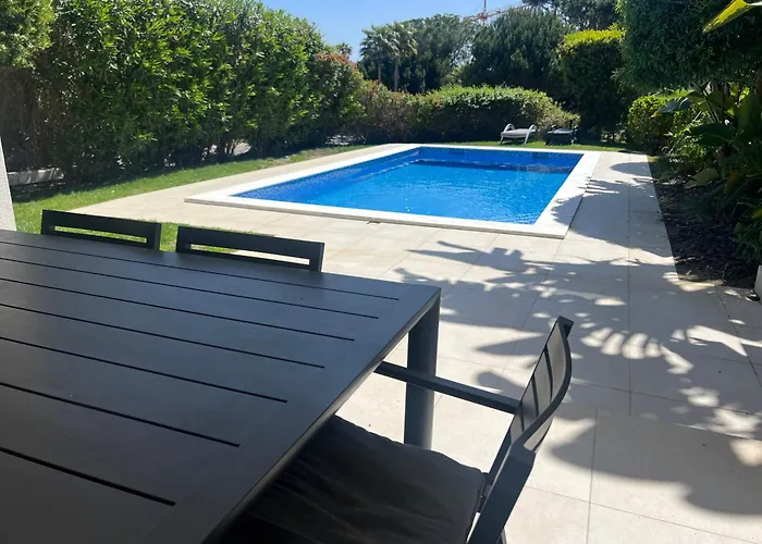 Beautiful 2 Bedroom Self Catering With Private Pool And Garden In The Encosta Do In Quinta Do * Quinta do Lago