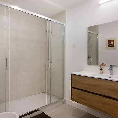 Beautiful 2 Bedroom With Private Pool And Garden In The Encosta Do In Quinta Do Quinta do Lago